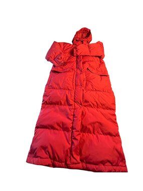 Eddie Bauer women’s M  Red Goose Down Quilted Long hooded Coat VTG